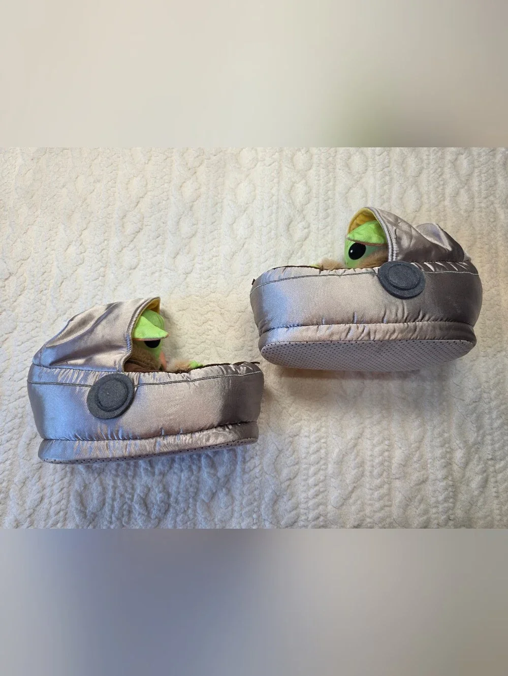 Gap Kids Star Wars Grogu Baby Yoda Mandalorian Slippers 5/6